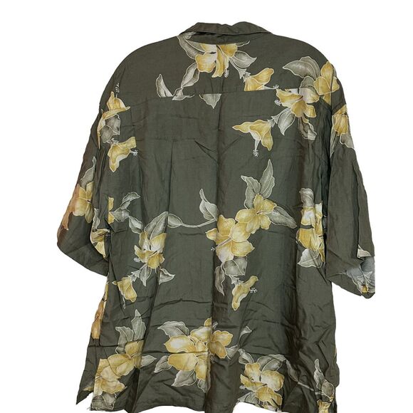 Tommy Bahama | Men's XL | Rayon Gray with Yellow Hibiscus Flower Hawaiian Shirt - Picture 7 of 7